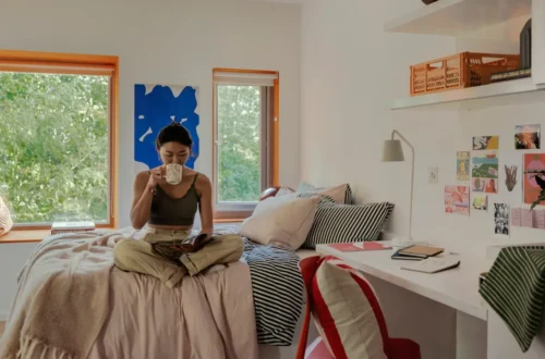 Student Living with Convenient Access & Smart Perks