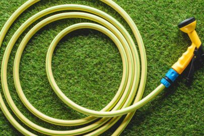 What Size Garden Hose for a Pressure Washer?
