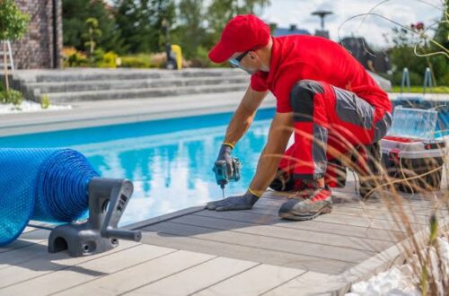 Simple ways to maintain with swimming pool water treatment year round
