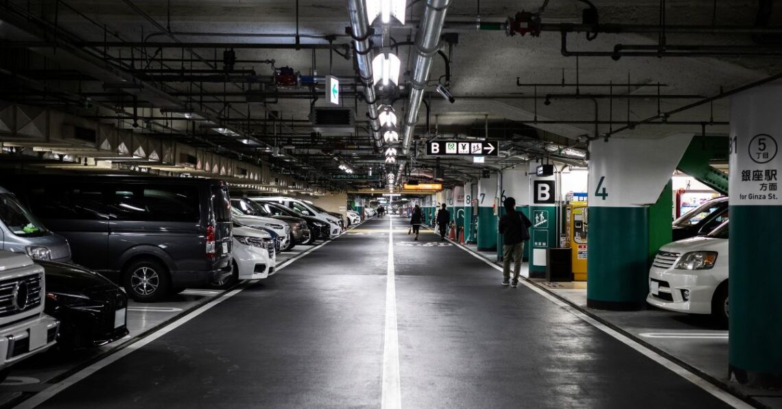 Supporting Urban Mobility