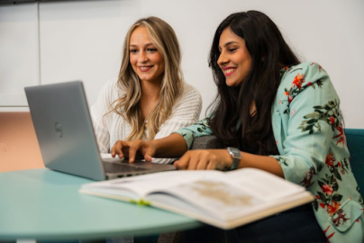 How to Choose the Right Postgraduate Diploma Program for Your Career Goals