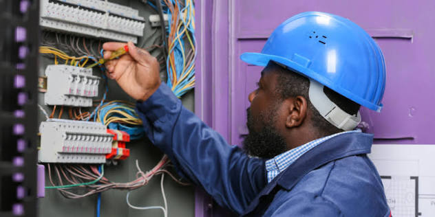 How Long Does Electrical Training Take? Timeline & Expectations
