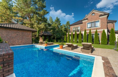 Giving Your Backyard the Ultimate Modern Look